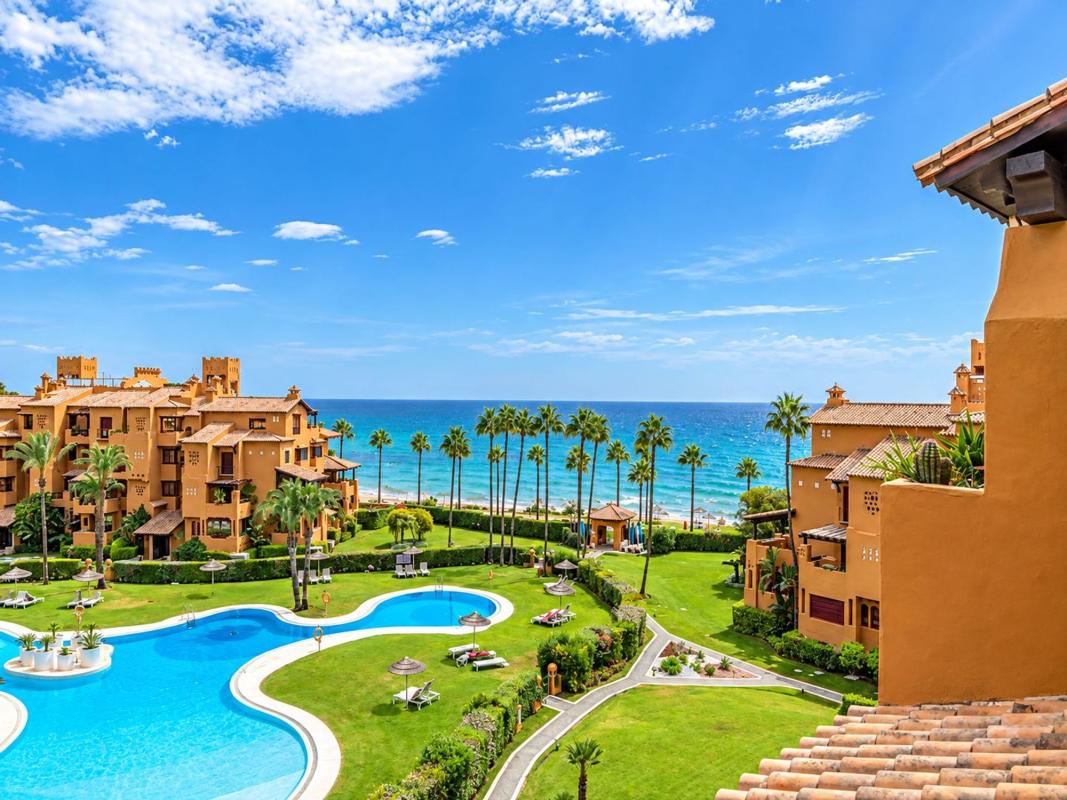 Venta de piso en Piso en granados del mar, Punta Plata, Estepona, Estepona
photo 1