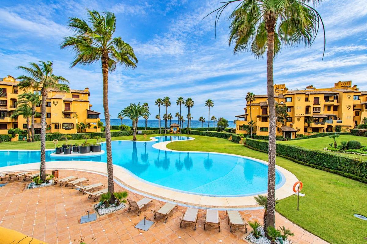 Venta de piso en Piso en granados del mar, Punta Plata, Estepona, Estepona
photo 4