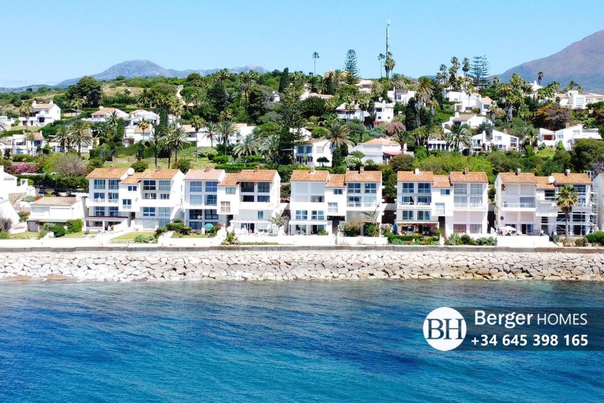 Venta de duplex en Dúplex en Moreno Torroba, 40, Bahía Dorada, Estepona, Estepona photo 1