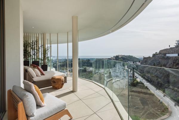 Продажа квартиры на Piso en Calle Islas Azores, 10, La Quinta, Benahavís, Бенахавис
 photo 1