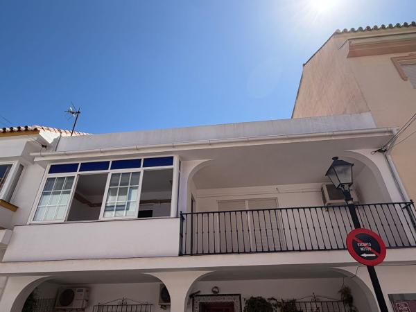 Sale of flat in Piso en Calle Torrox, 4, Los Boliches, Fuengirola, Fuengirola
photo 1