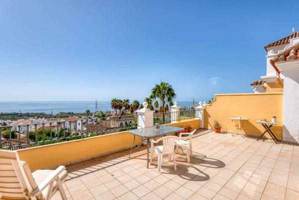 Продажа квартиры на Piso en Capistrano, Nerja, Нерха
thumbnail 2