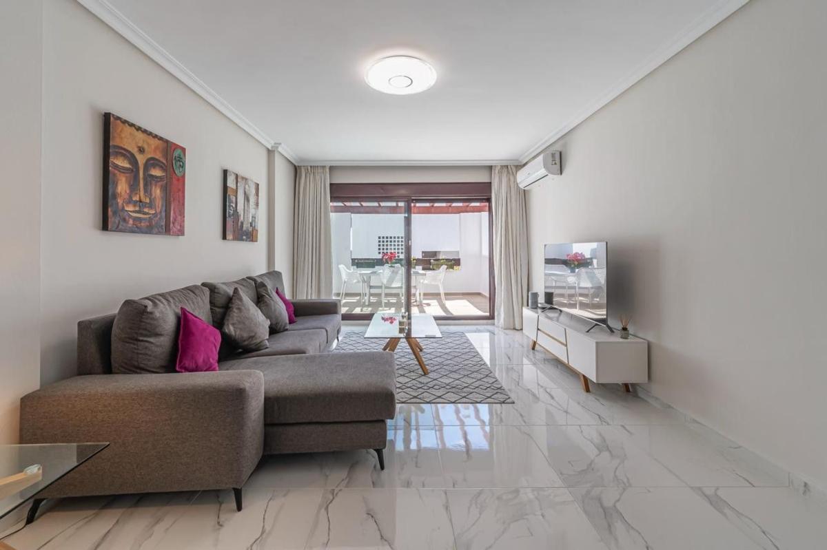 Venta de piso en Piso en Plaza de la Victoria, Casco Antiguo, Marbella, Marbella
photo 1