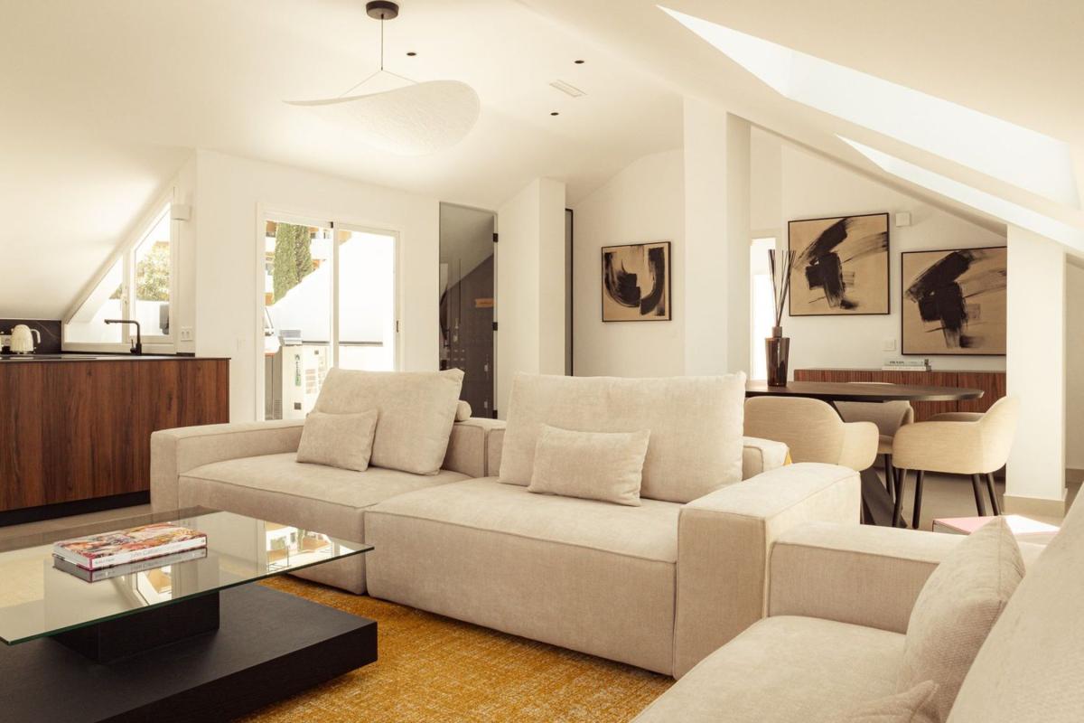 Sale of apartment in Piso en Plaza de la Victoria, Casco Antiguo, Marbella, Marbella
photo 1