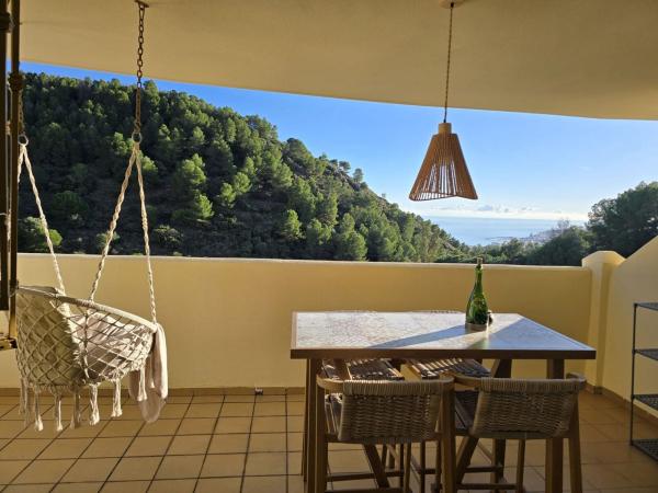 Дуплекс на продажу в Dúplex en Plaza Virgen de la Peña, Mijas Pueblo, Mijas, Михас photo 1