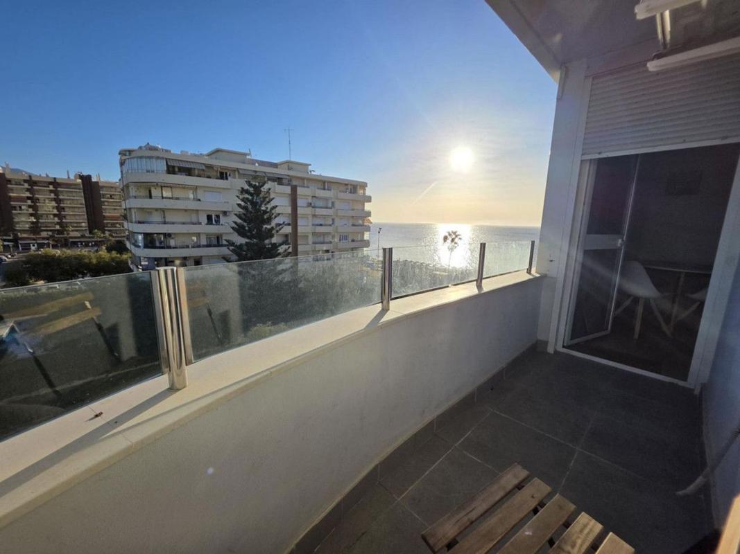 Sprzedaż mieszkania w Piso en Zona Sohail, Fuengirola, Fuengirola
 photo 4