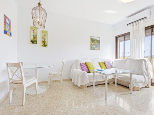 Sale of flat in Piso en Camino Viejo de Málaga, Vélez-Malaga, Vélez-Málaga
thumbnail 2