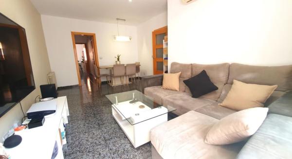 Продажа квартиры на Piso en Calle Corregidor Francisco de Molina, 5, Pol Ctra de Cártama, Málaga, Малага
thumbnail 3