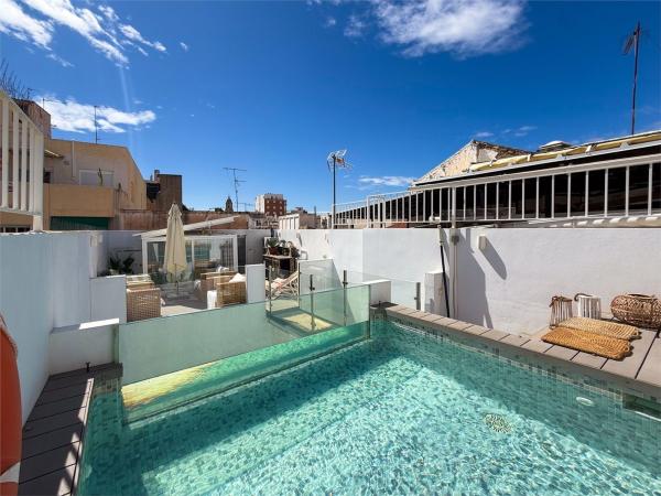 Casa o chalet independiente en Calle Cabello, La Goleta - San Felipe Neri, Málaga photo 1