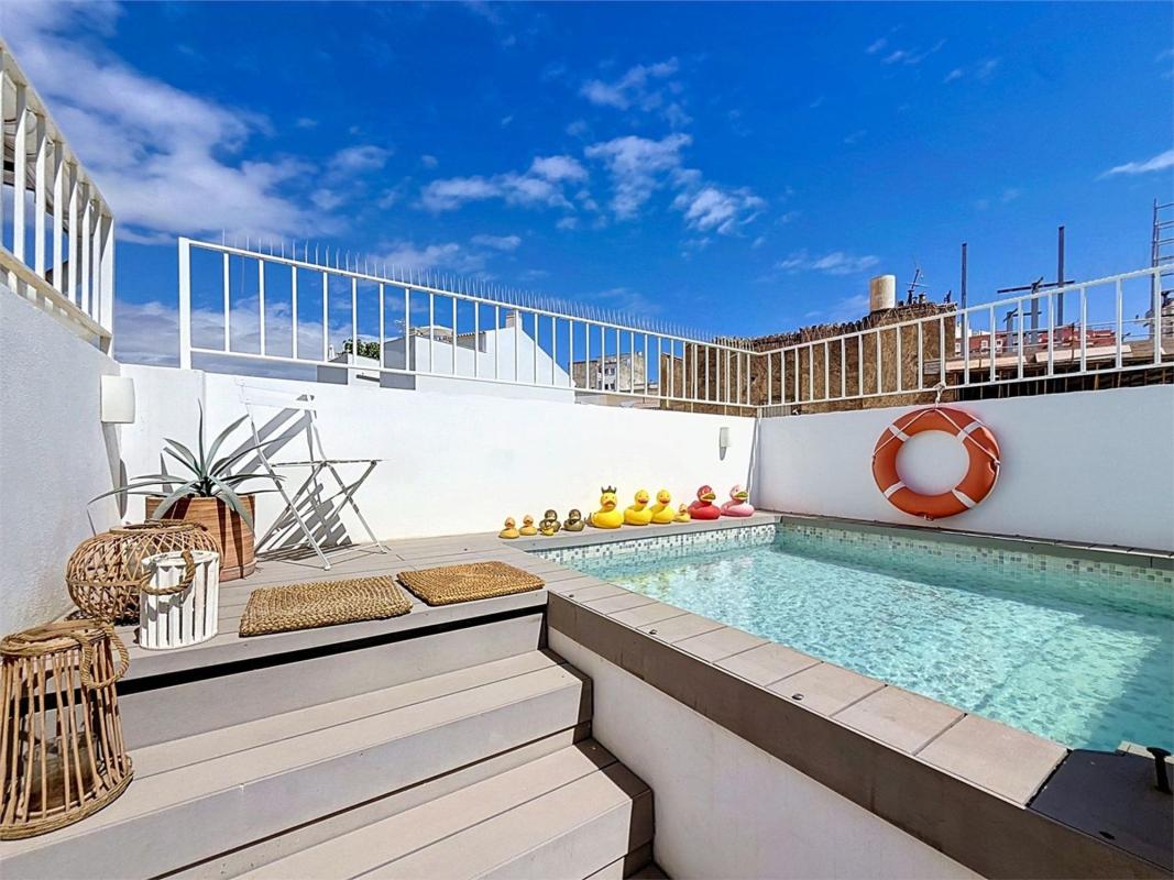 Properties for sale and rent in Spain photo 4