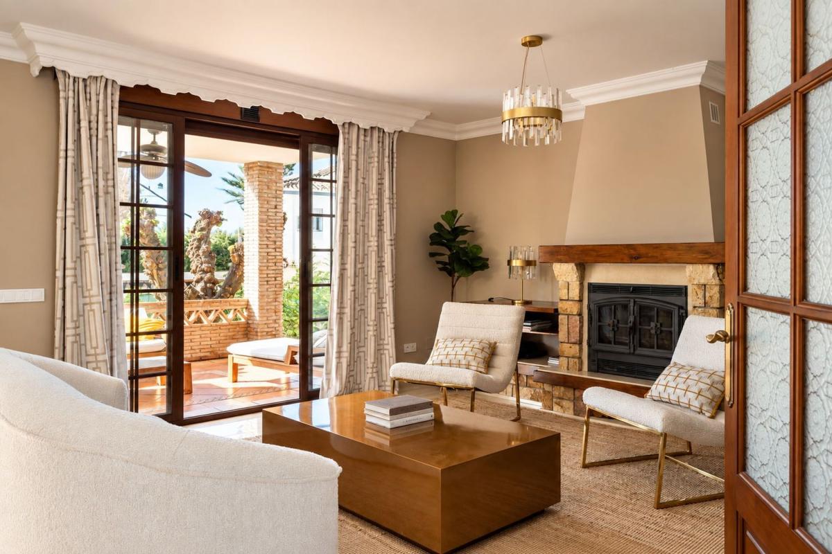 Sprzedaż niezależnego domku jednorodzinnego w  Casa o chalet en San Pedro Pueblo, Marbella, Marbella photo 3