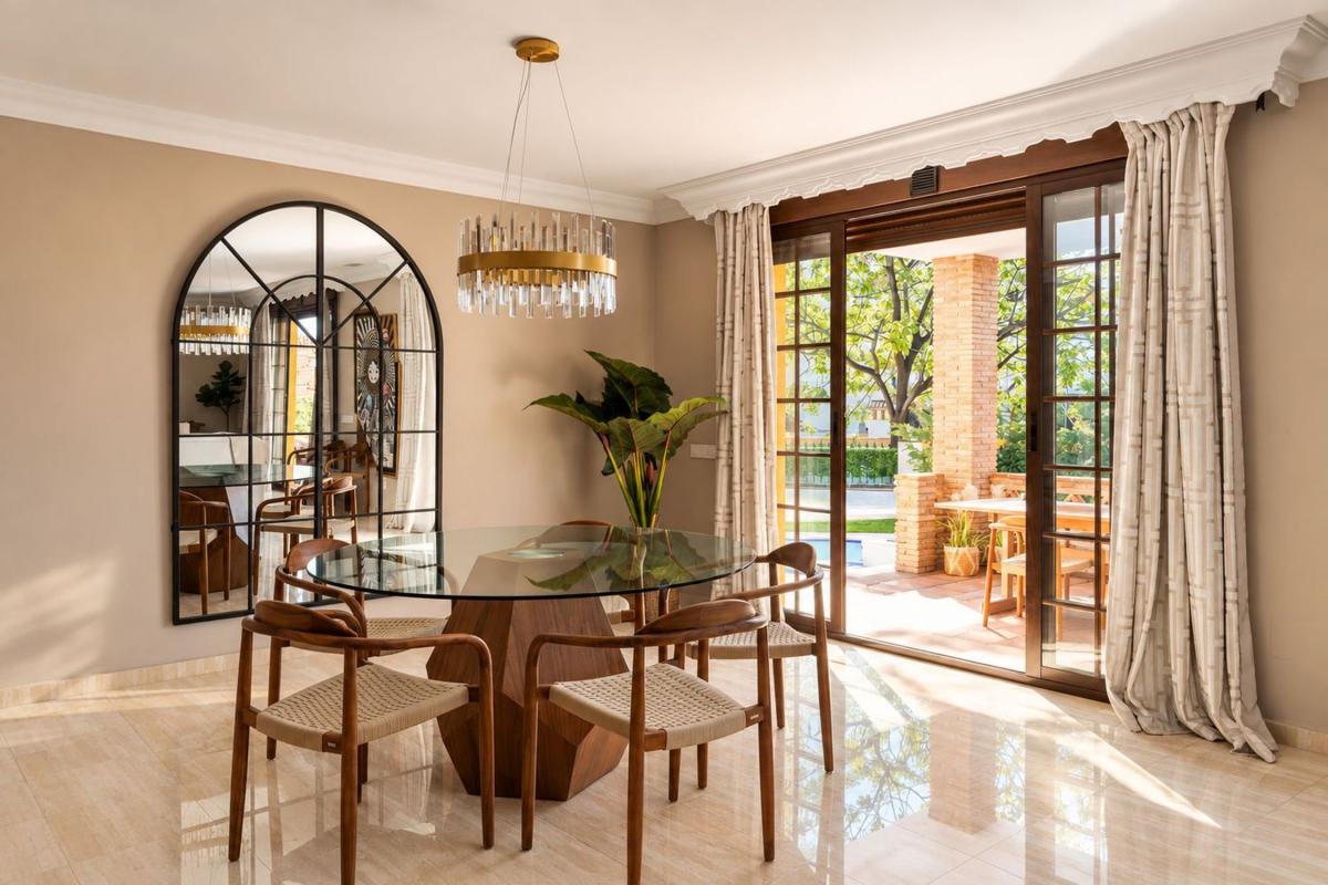 Sprzedaż niezależnego domku jednorodzinnego w  Casa o chalet en San Pedro Pueblo, Marbella, Marbella photo 5