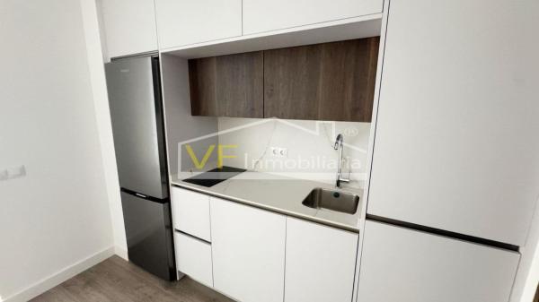 Продажа квартиры на Piso en Los Castillejos - La Trinidad, Málaga, Малага
 photo 3
