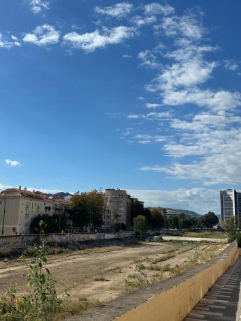 Продажа квартиры на Piso en El Molinillo - Capuchinos, Málaga, Малага
 photo 3