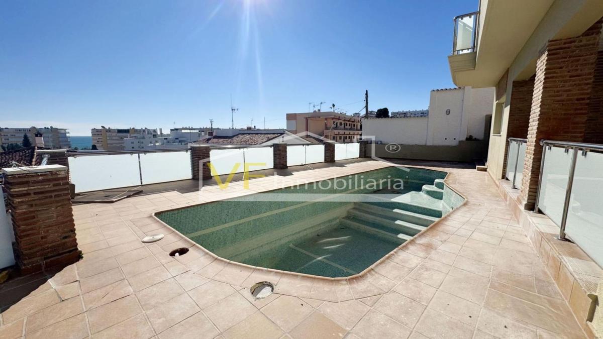 Продажа дуплекса на Dúplex en Calle Francisco de Quevedo, Montemar, Torremolinos, Торремолинос photo 5
