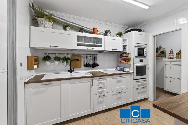 Продажа квартиры на Piso en La Princesa, Málaga, Малага
 photo 3