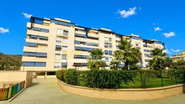 Продажа квартиры на Piso en Calle Gounod, Ciudad Jardín, Málaga, Малага
 photo 1