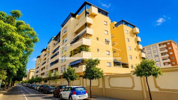 Продажа квартиры на Piso en Calle Gounod, Ciudad Jardín, Málaga, Малага
 photo 3