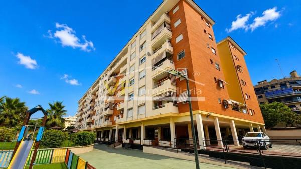 Продажа квартиры на Piso en Calle Gounod, Ciudad Jardín, Málaga, Малага
 photo 4
