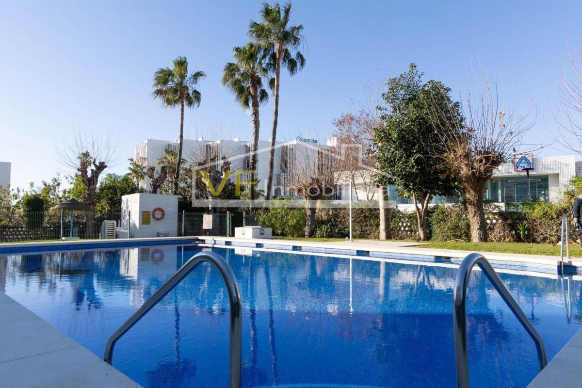 Venta de piso en Piso en Calle Sardinero, Los Álamos, Torremolinos, Torremolinos
photo 2