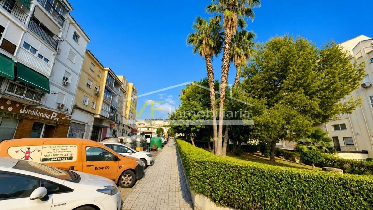 Продажа квартиры на Piso en Cortijo Bazán - Los Casinis - Los Cipreses, Málaga, Малага
 photo 4
