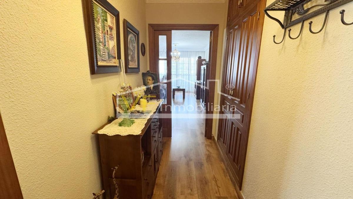 Продажа квартиры на Piso en Cortijo Bazán - Los Casinis - Los Cipreses, Málaga, Малага
 photo 5