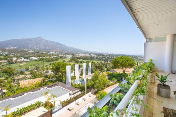 Sale of flat in Piso en Aloha, Marbella, Marbella
thumbnail 2