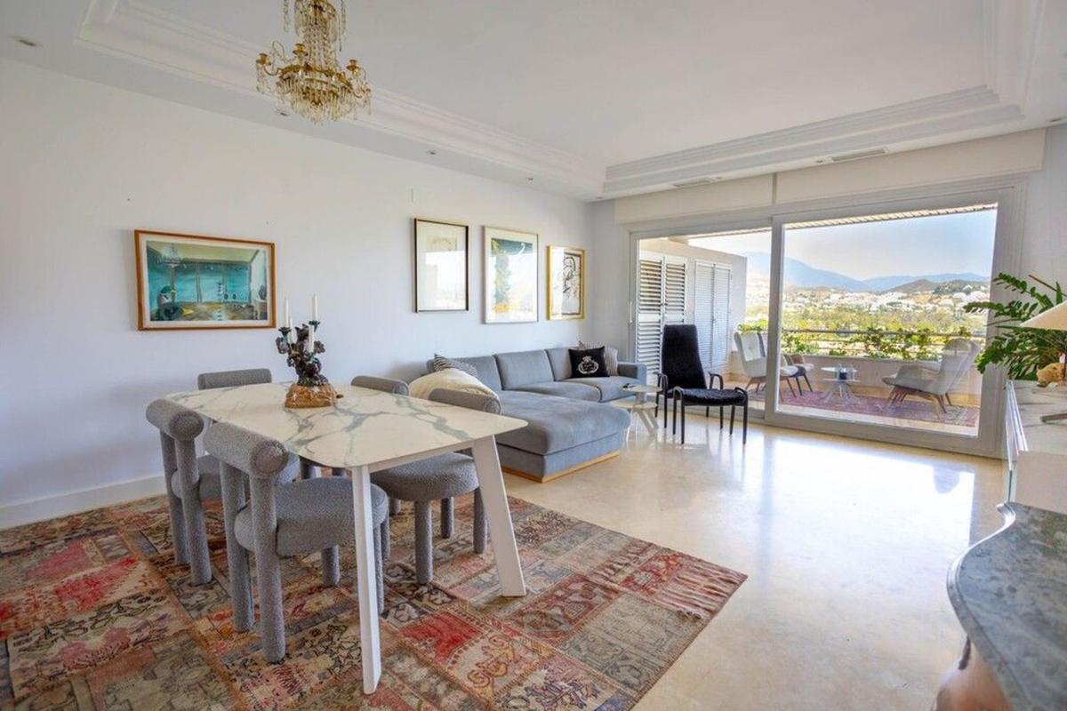 Venta de piso en Piso en Aloha, Marbella, Marbella
 photo 3