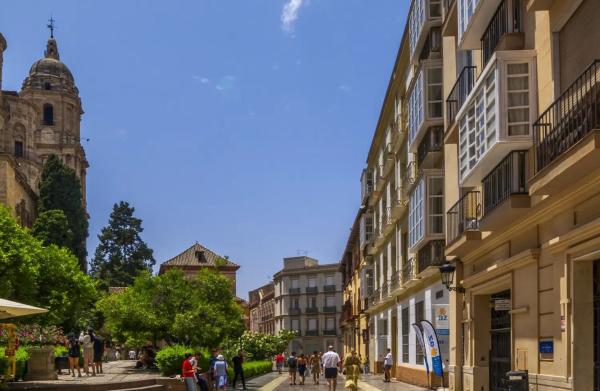 Sprzedaż mieszkania w Piso en Calle Duque de la Victoria, 1, Centro Histórico, Málaga, Málaga
 photo 2