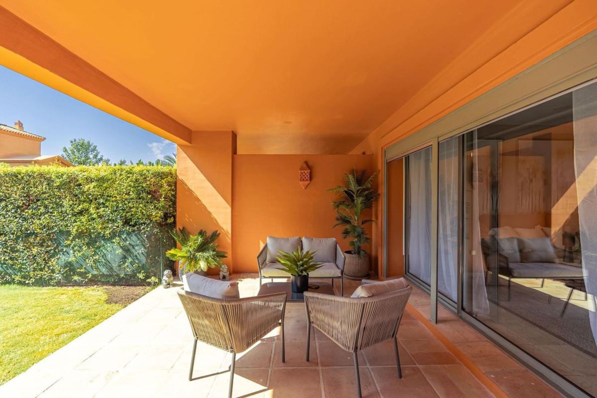 Sale of apartment in Piso en La Alquería, Benahavís, Benahavís
photo 1