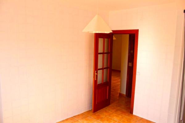 Duplex en venta en Dúplex en Camino los prados, Polígonos - Recinto Ferial, Málaga, Málaga thumbnail 3