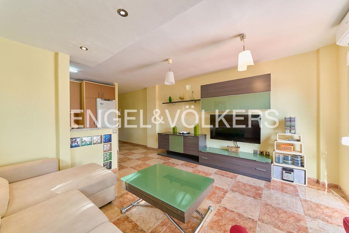 Venta de piso en Piso en Ramal de Cerro Largo, Montemar, Torremolinos, Torremolinos
photo 4
