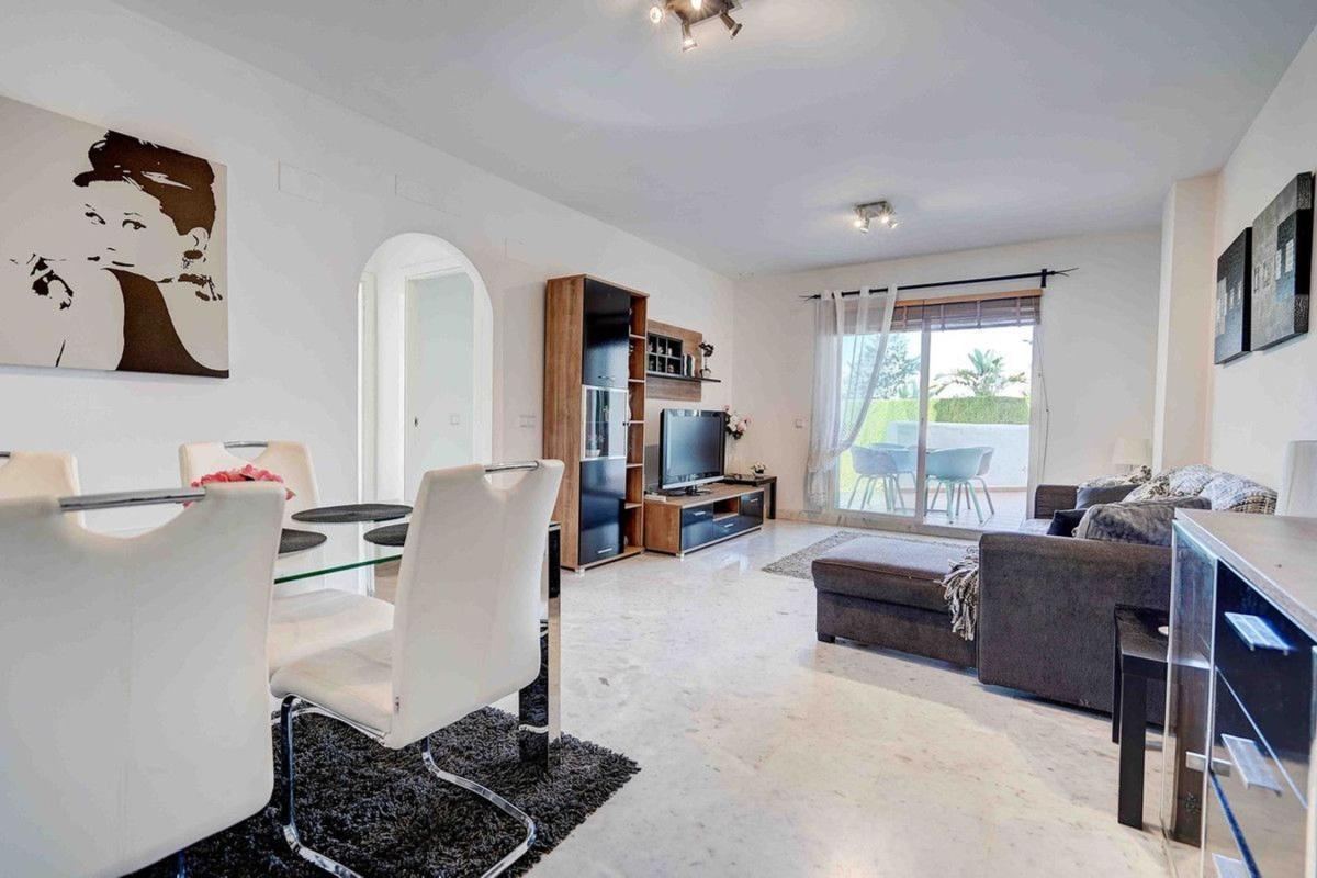 Продажа квартиры на Piso en Sitio de Calahonda, Mijas, Михас
 photo 2