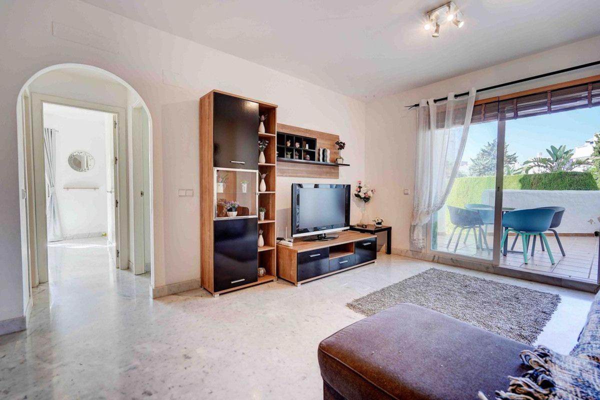 Продажа квартиры на Piso en Sitio de Calahonda, Mijas, Михас
 photo 4