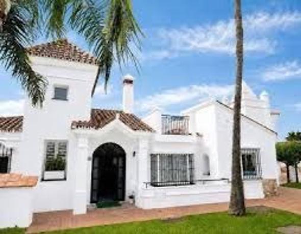 Casa o chalet independiente en San Pedro Pueblo, Marbella thumbnail 3