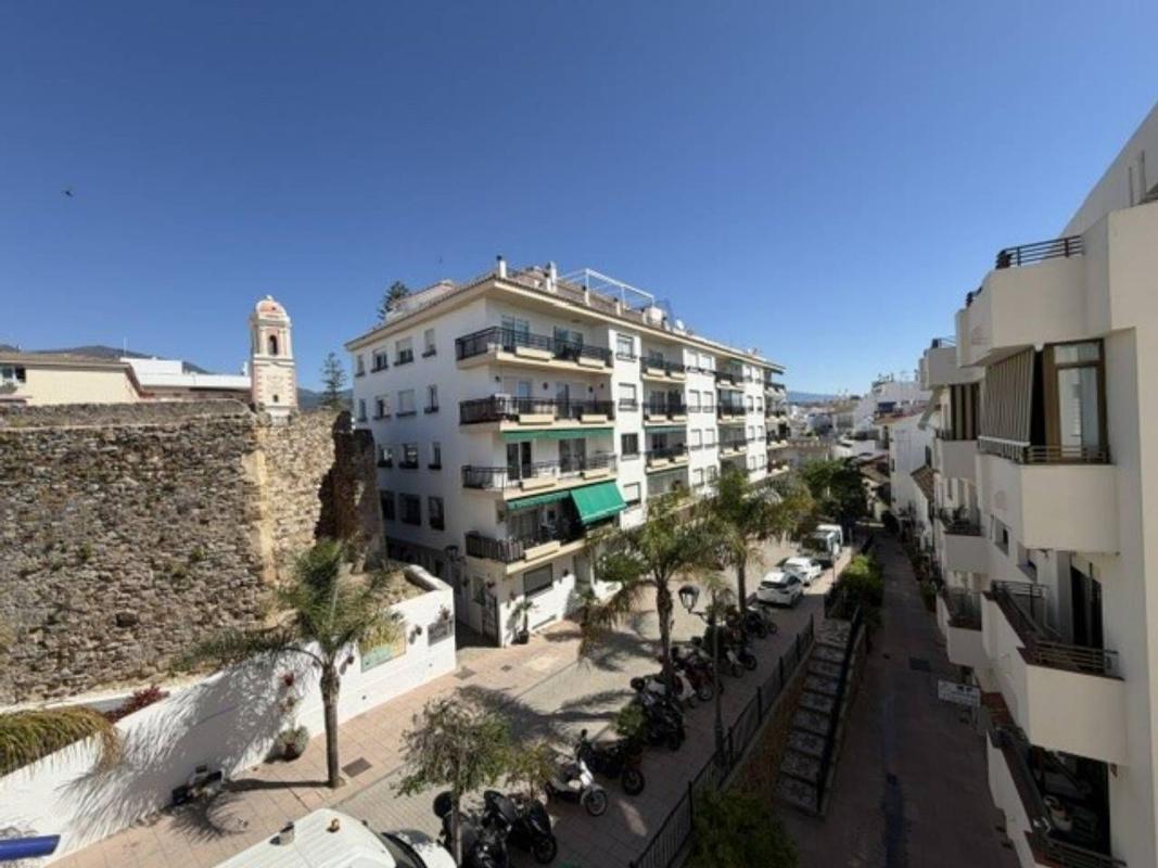Sprzedaż mieszkania w Piso en Calle Castillo, Centro, Estepona, Estepona
 photo 2
