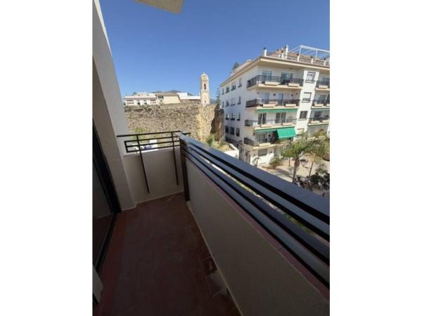 Sprzedaż mieszkania w Piso en Calle Castillo, Centro, Estepona, Estepona
thumbnail 3