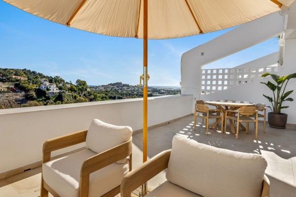 Venta de piso en Piso en Calle Hernán Cortés, 13, La Quinta, Benahavís, Benahavís
photo 1