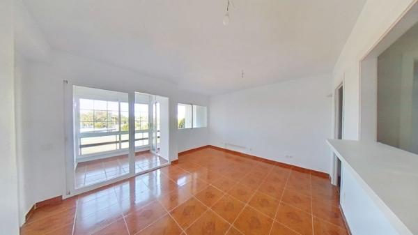 Продажа квартиры на Piso en Rodeo Alto-Guadaiza-La Campana, Marbella, Марбелла
photo 1