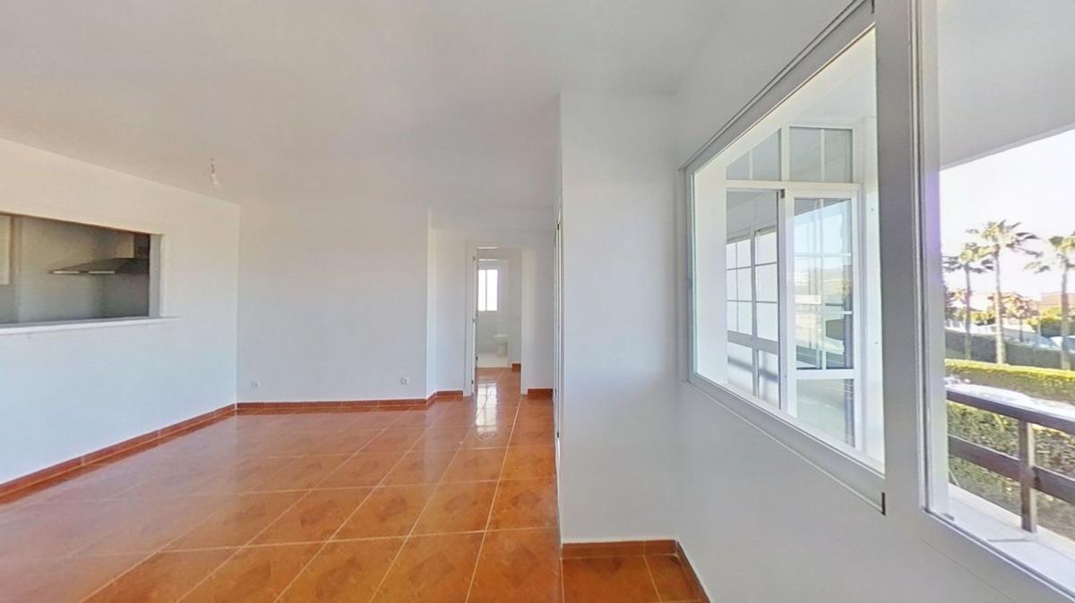 Sale of apartment in Piso en Rodeo Alto-Guadaiza-La Campana, Marbella, Marbella
 photo 4
