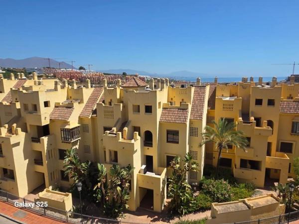 Продажа квартиры на Piso en Lugar Urbanizacion la Vizcarronda, La Duquesa, Manilva, Манильва
 photo 2
