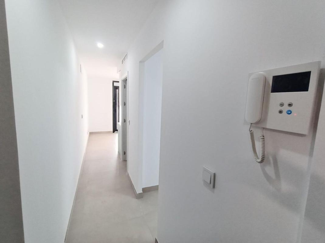 Venta de piso en Piso en La Carihuela - Los Nidos, Torremolinos, Torremolinos
 photo 3