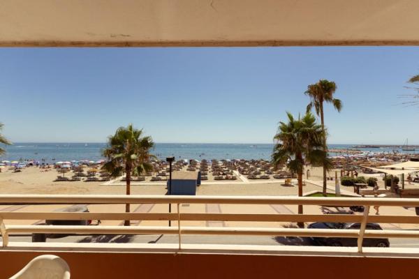 Sprzedaż mieszkania w Piso en Paseo Marítimo Rey de España, Zona Puerto Deportivo, Fuengirola, Fuengirola
 photo 1