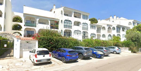 Продажа квартиры на Piso en Calle de Los Adarves, 2, Sitio de Calahonda, Mijas, Михас
photo 1