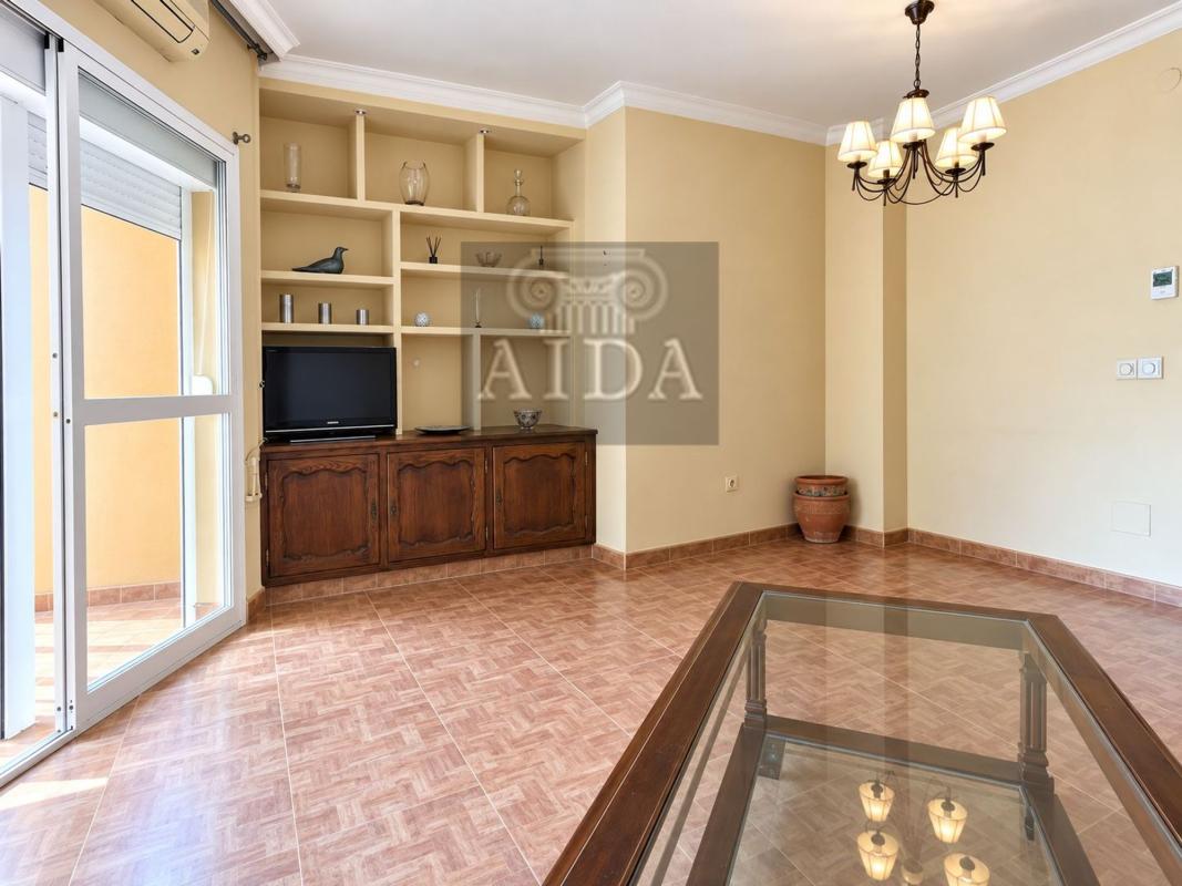 Продажа квартиры на Piso en Sierra de Estepona-Avda de Andalucia, Estepona, Эстепона
photo 5