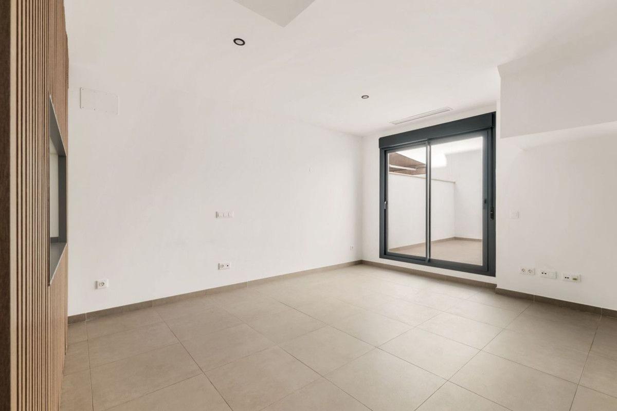Properties for sale and rent in Spain photo 3