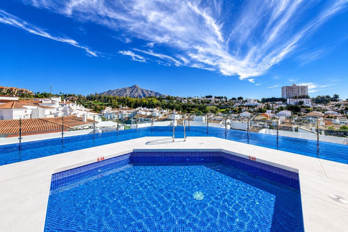 Sprzedaż mieszkania w Piso en Calle Quevedo, Rodeo Alto-Guadaiza-La Campana, Marbella, Marbella
photo 1