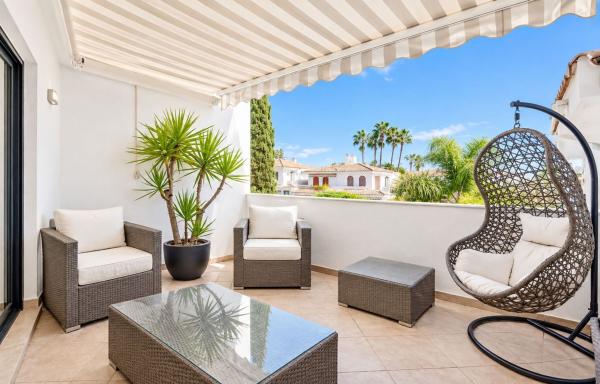 Chalet adosado en N-340, Villacana - Costalita - Saladillo, Estepona photo 1