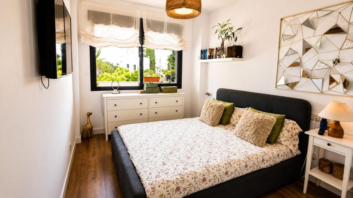 Venta de piso en Piso en Calle Vista África, Puerto de Estepona, Estepona, Estepona
photo 4