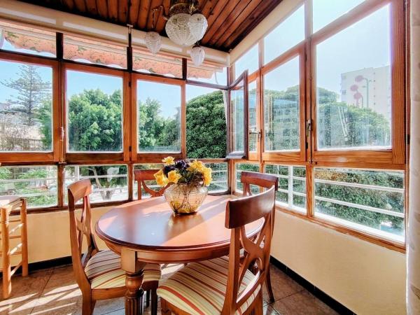 Продажа квартиры на Piso en El Bajondillo, Torremolinos, Торремолинос
photo 1